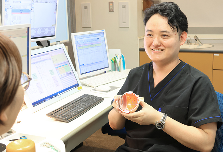 専門医による丁寧な診察